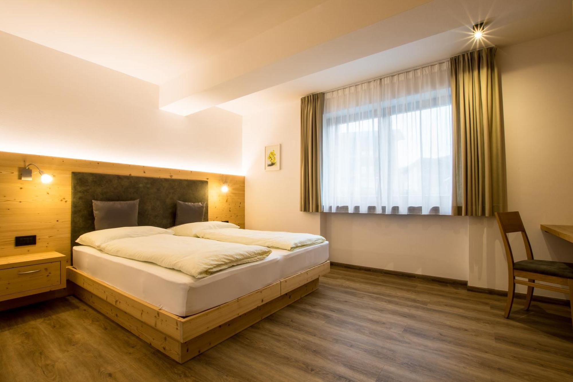Residence Crazzolara La Villa  Ngoại thất bức ảnh