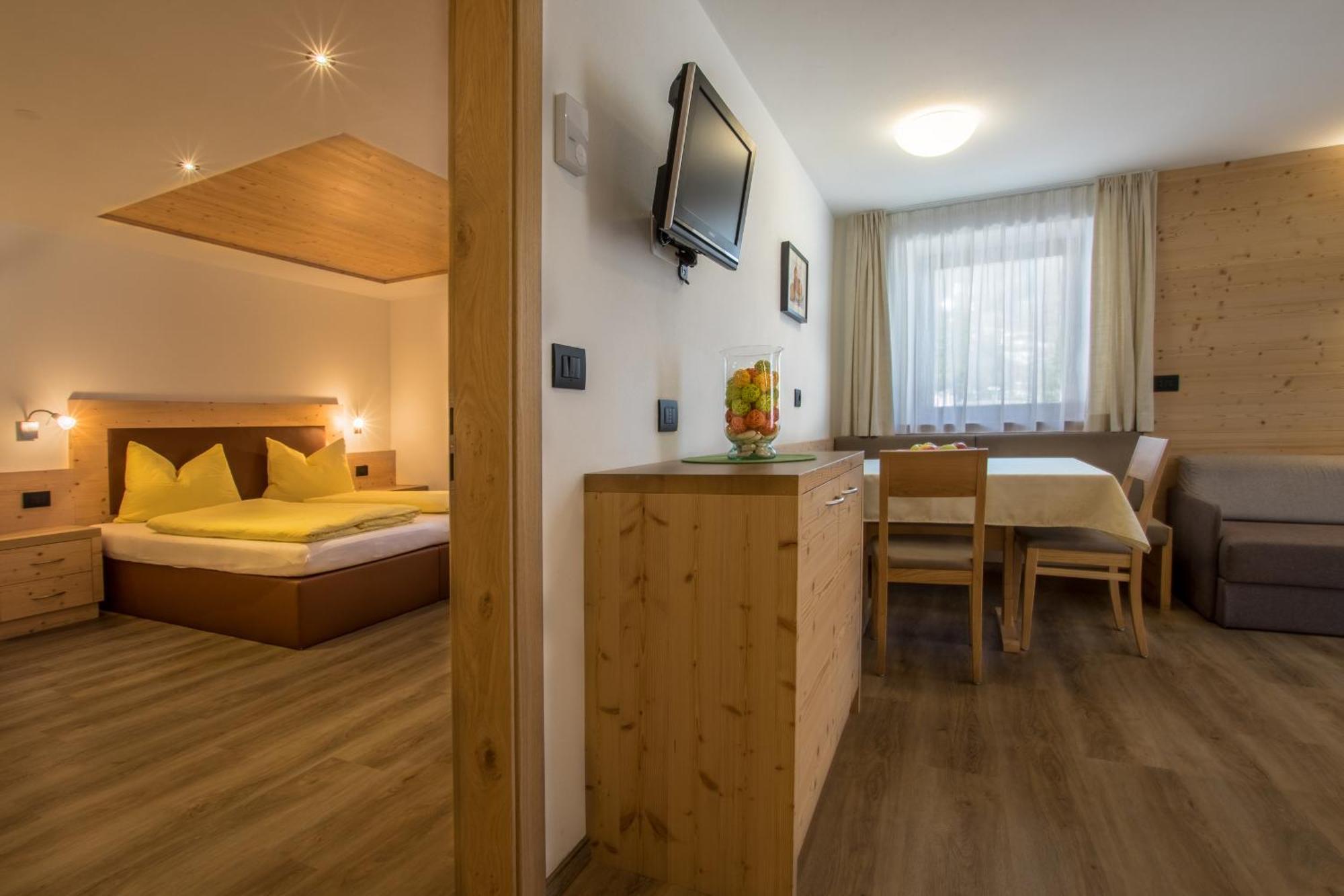 Residence Crazzolara La Villa  Ngoại thất bức ảnh